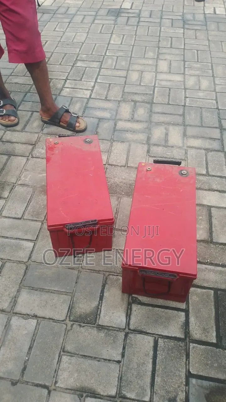 We Buy Dead, Weak Inverter, Solar Battery