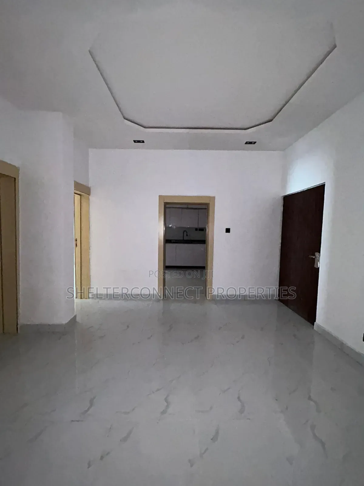 3bdrm Apartment in Lekki for sale
