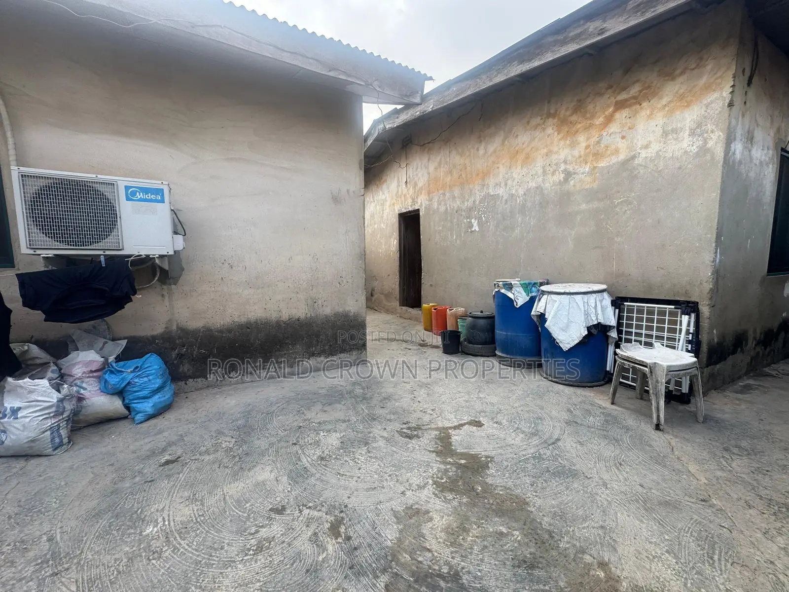350sqm of Land With Demolishable Building at Ojodu Beggar