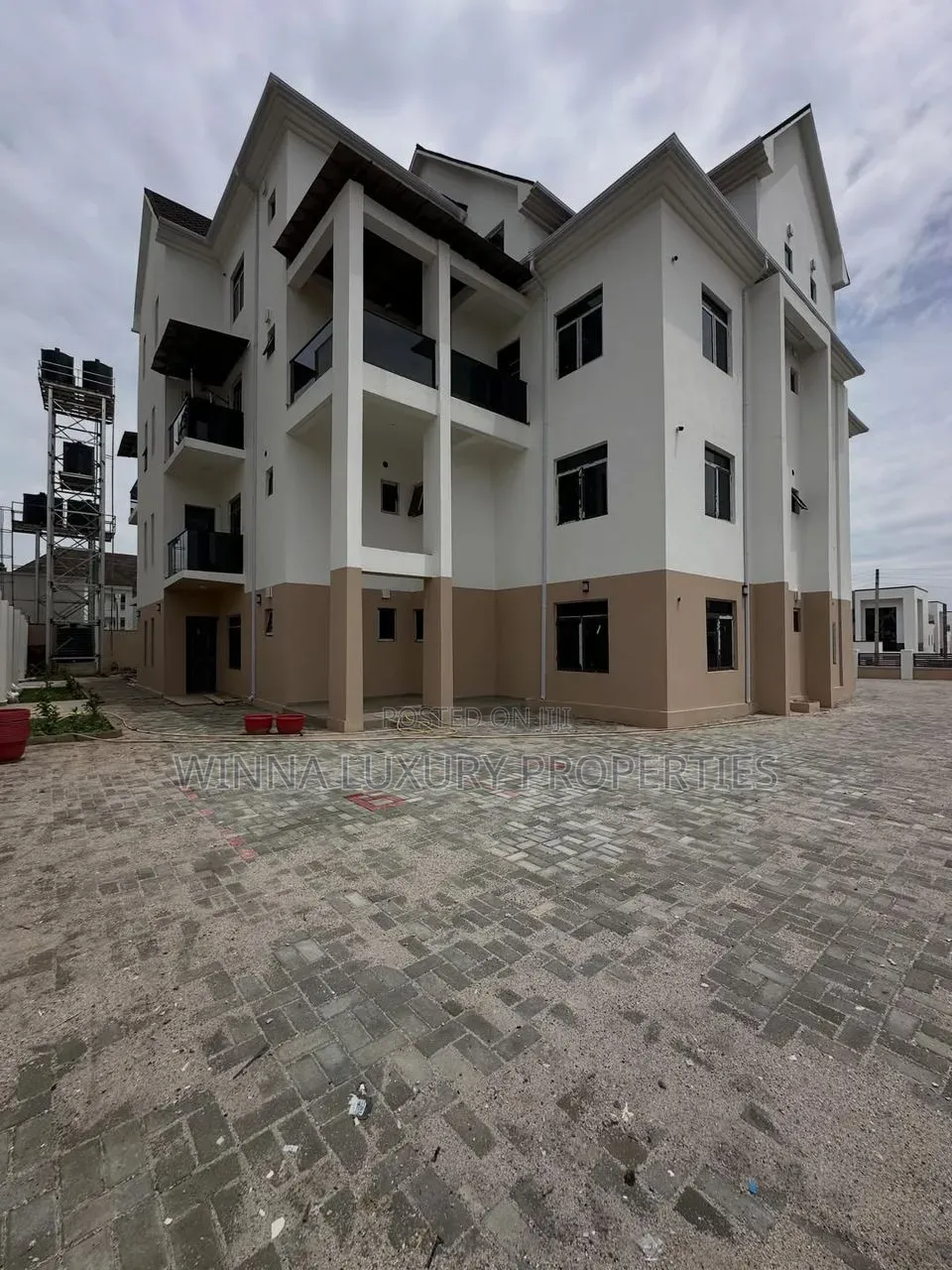 3bdrm Apartment in Mabushi for sale