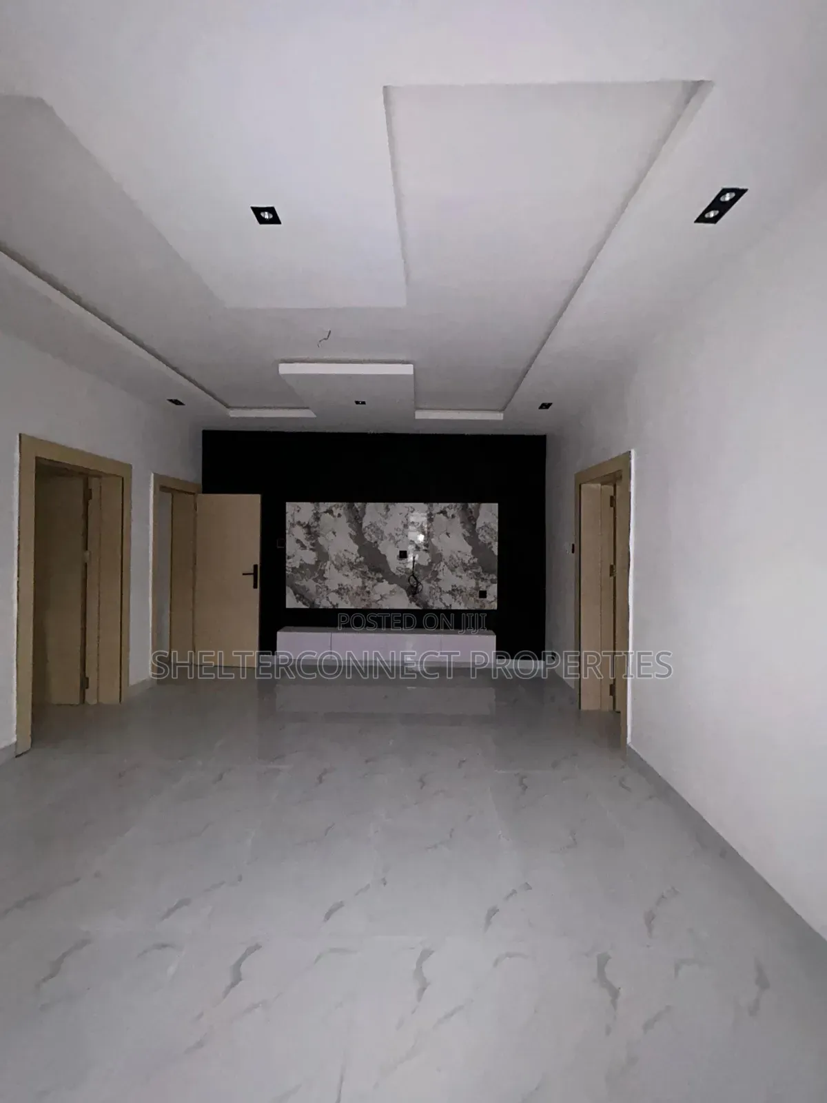 2bdrm Apartment in Lekki Expressway for sale