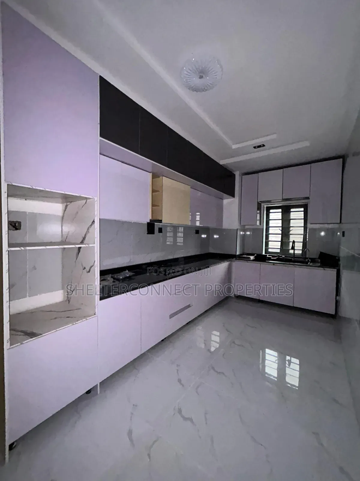 2bdrm Apartment in Lekki Expressway for sale