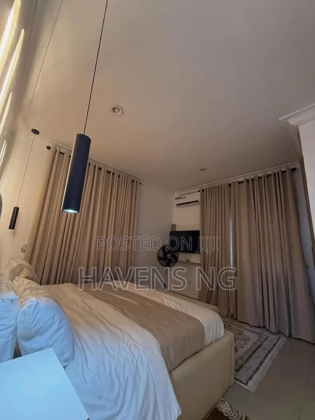 3bdrm Apartment in East West Road for sale