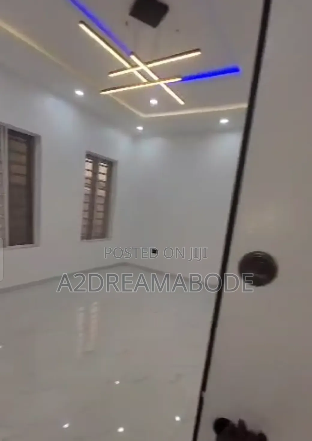 3bdrm Duplex in Gbagada, Medina for sale