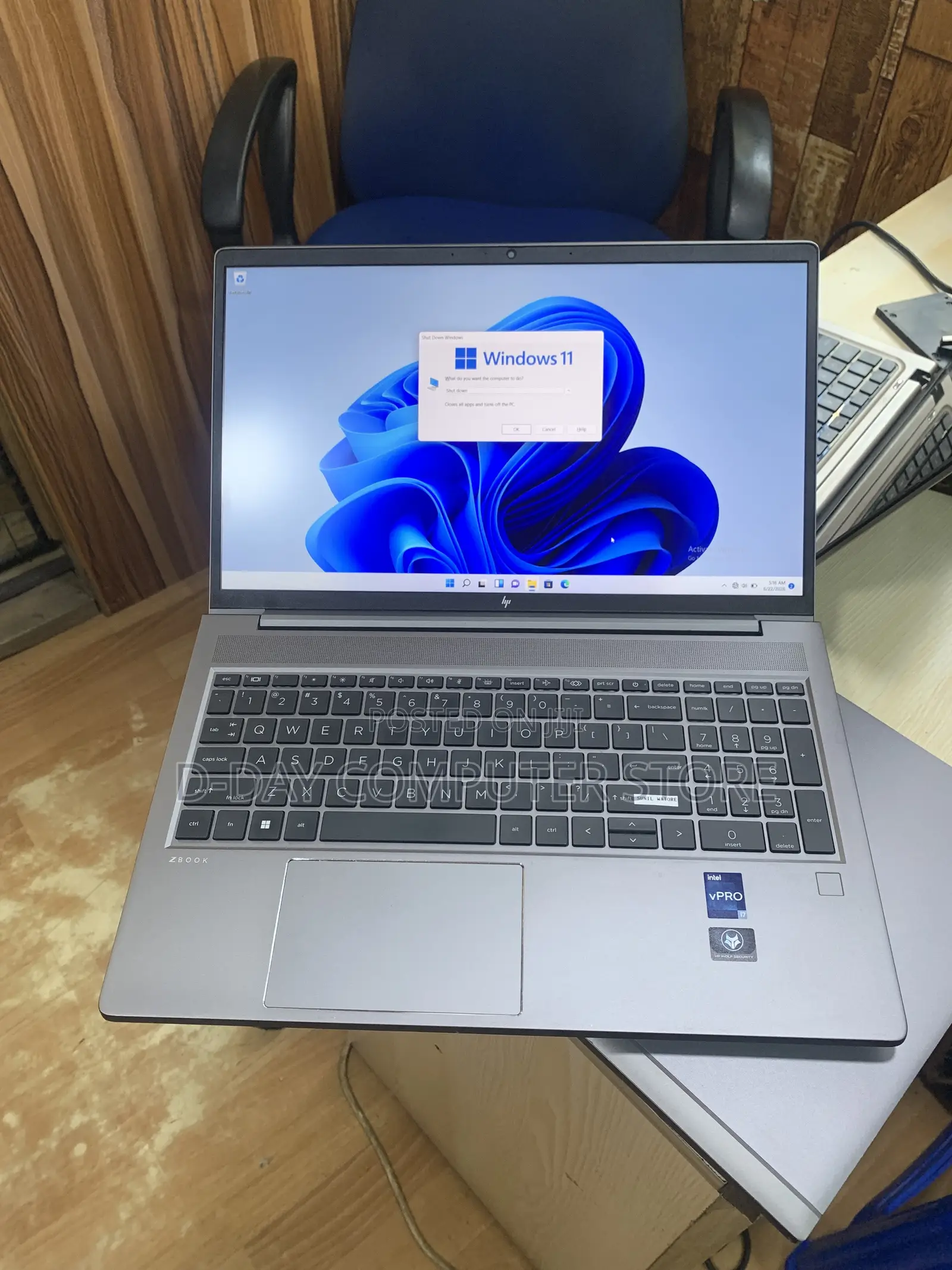 Laptop HP ZBook Power G9 i7 3GB Intel Core i7 SSD 512GB