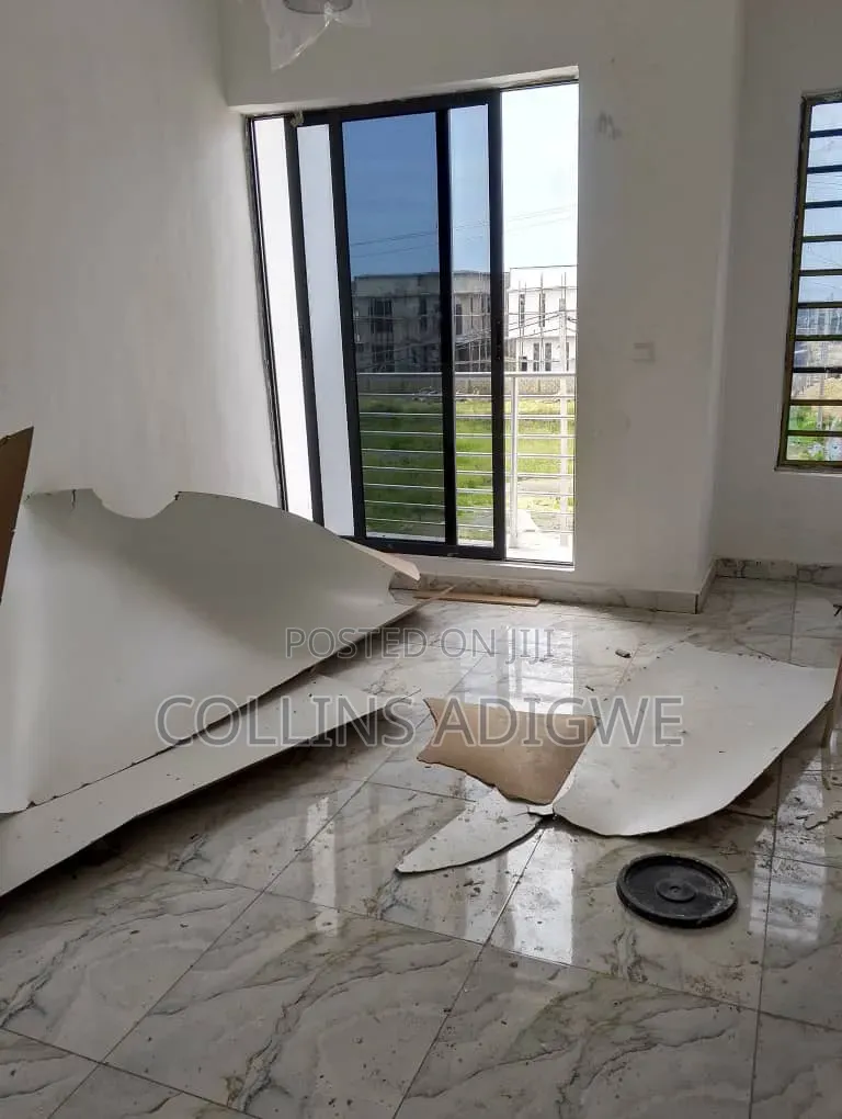 2bdrm Duplex in Abraham Adesanya for sale