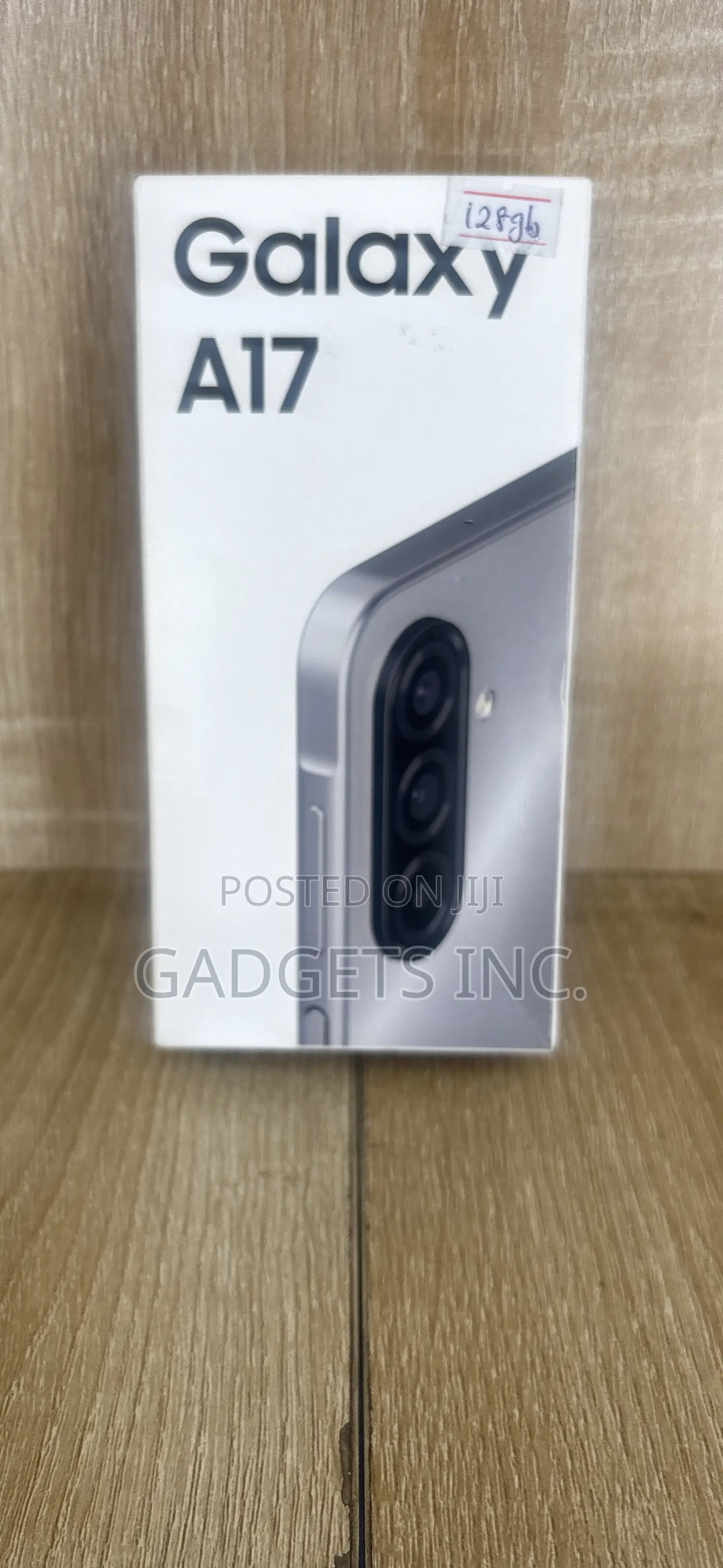 New Samsung Galaxy A17 128 GB Gray