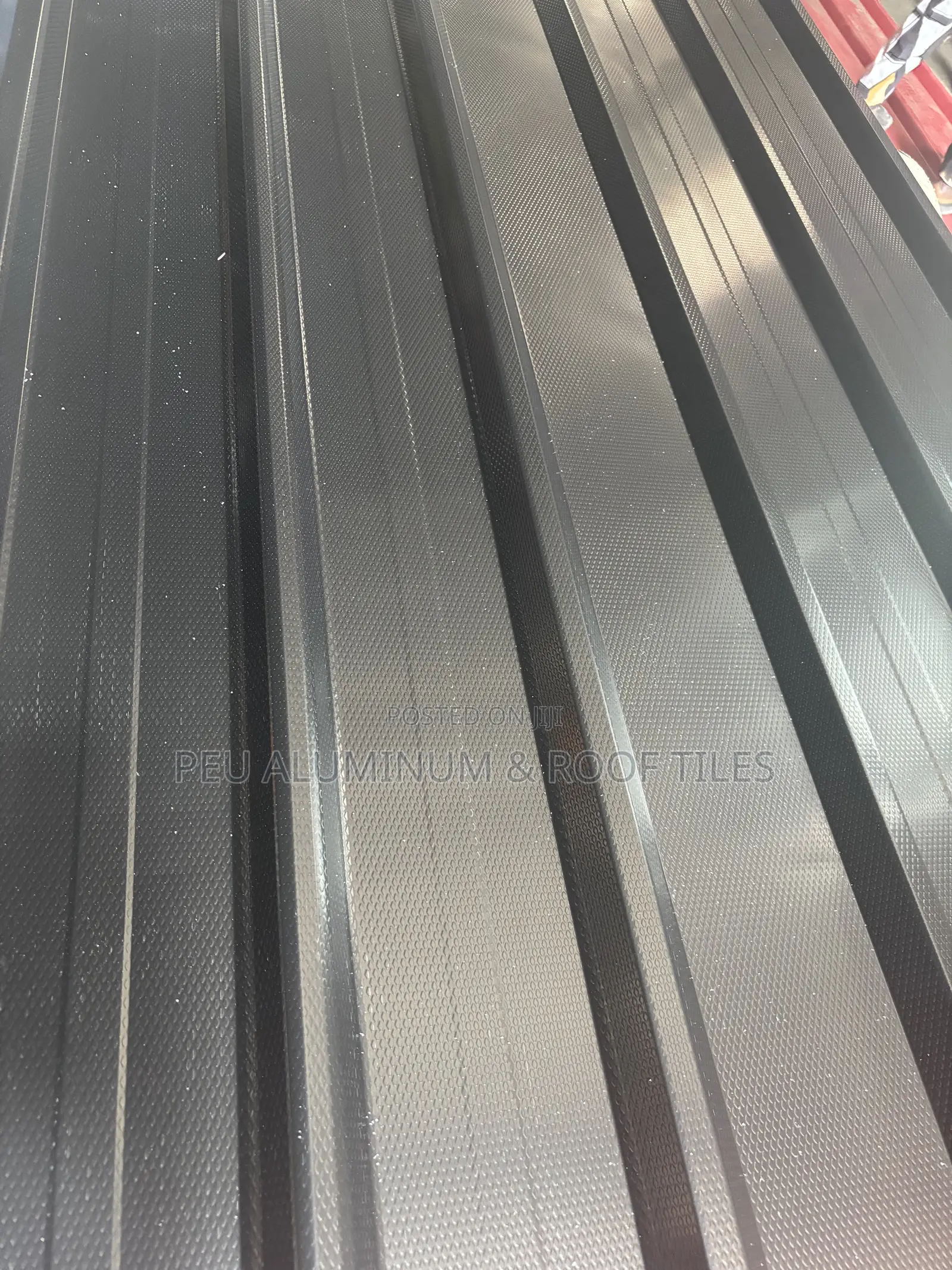 Black 2.8 Allu Steel Gauge