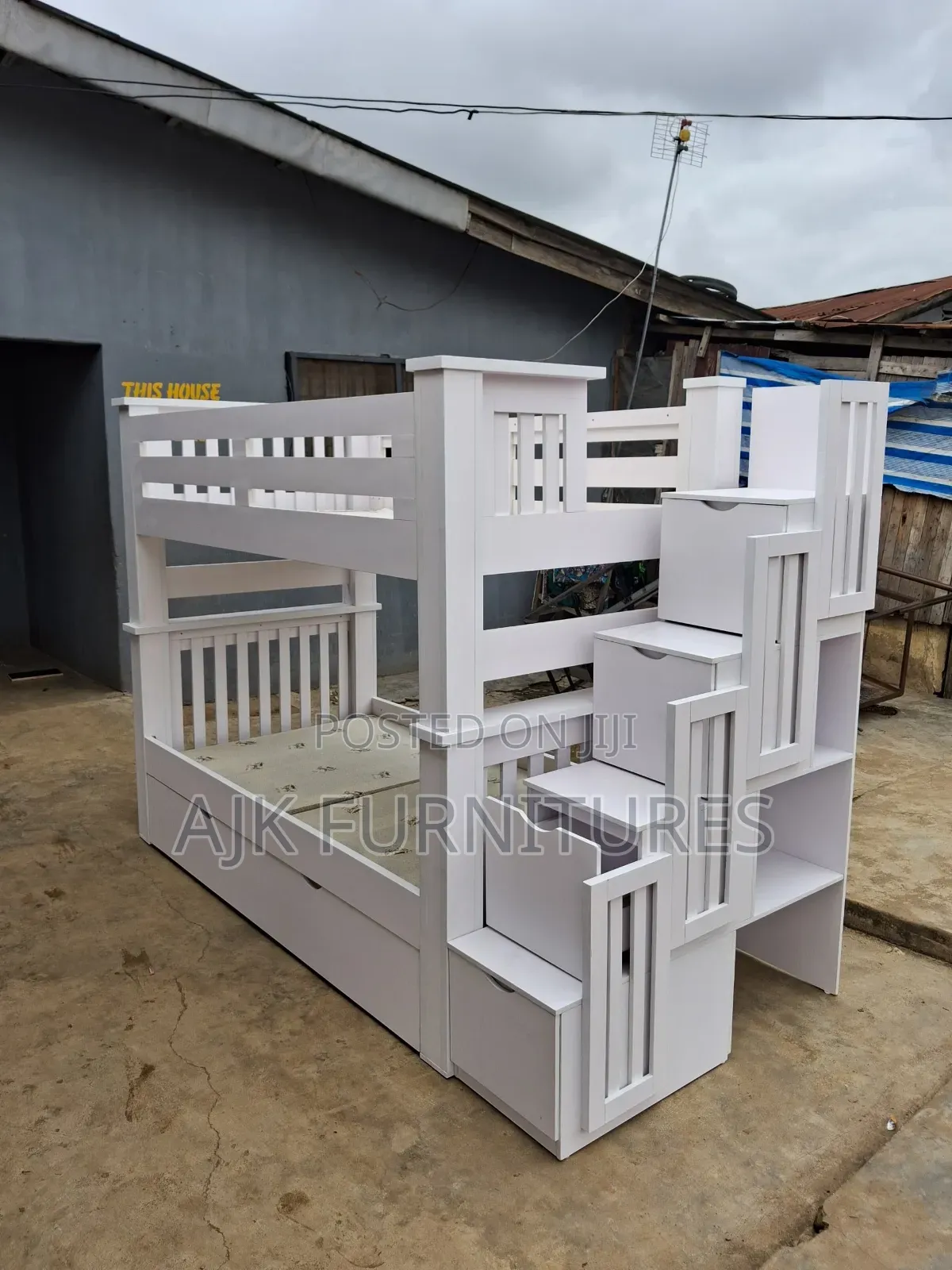 Modern Bunk Bed With Storage Stairs