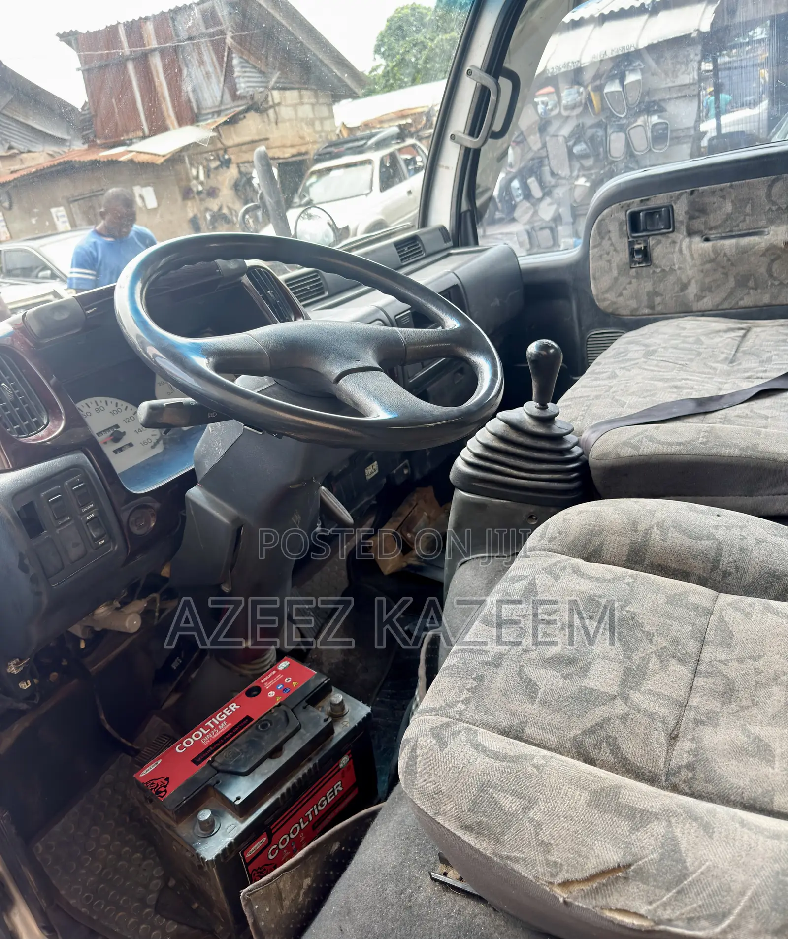 Nissan Cabstar Direct Hand ( Foreign Used ) Normal Hand Chilling a/C
