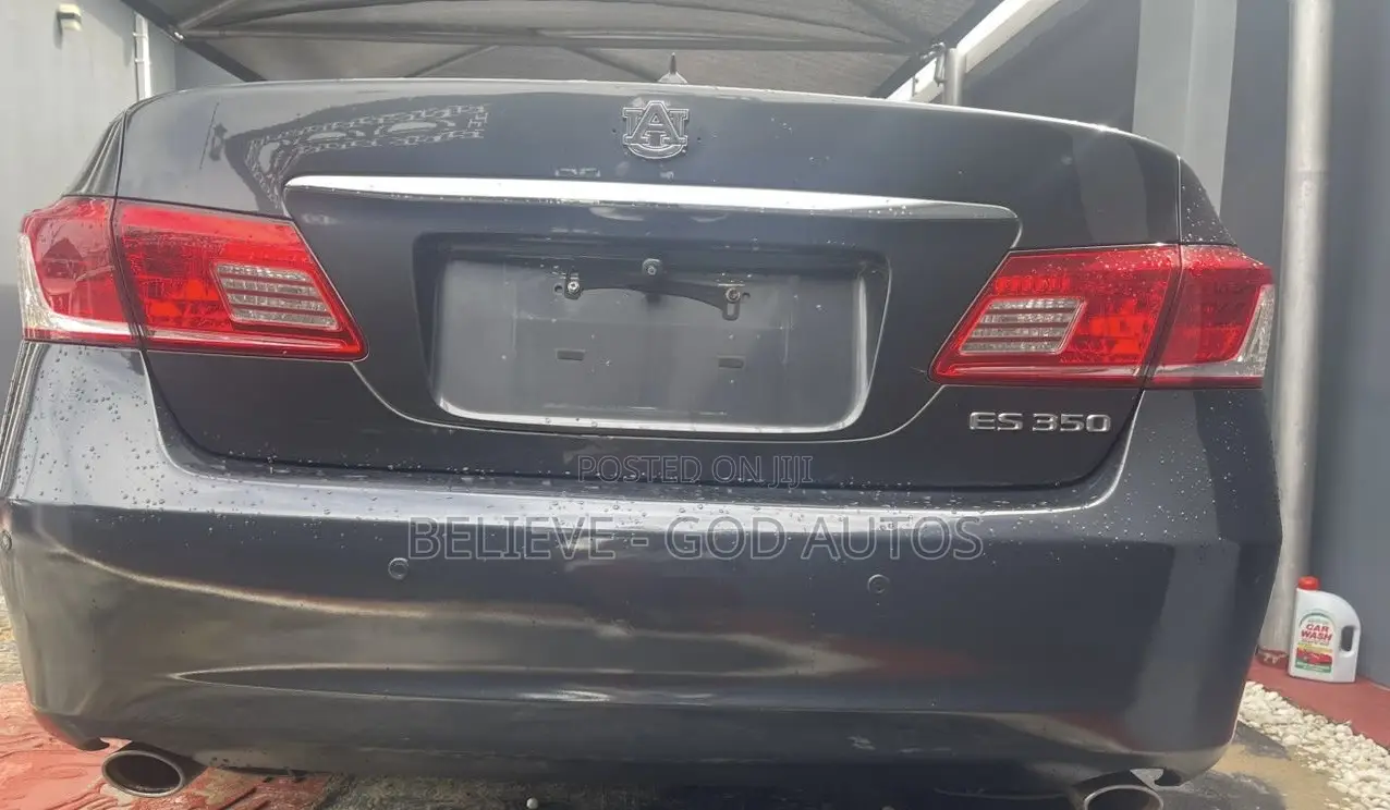 Lexus ES 350 2011 Gray
