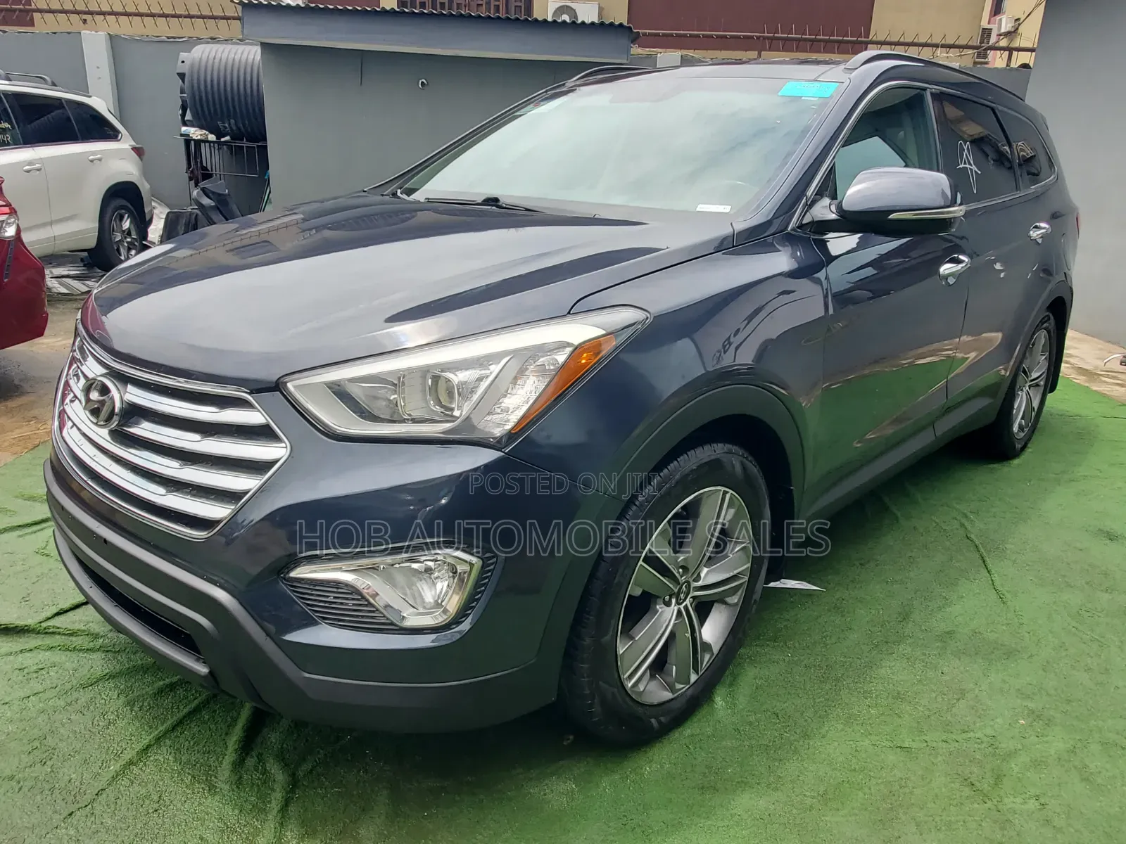 Hyundai Santa Fe Limited 4dr SUV AWD (3.3L 6cyl 6A) 2015 Gray