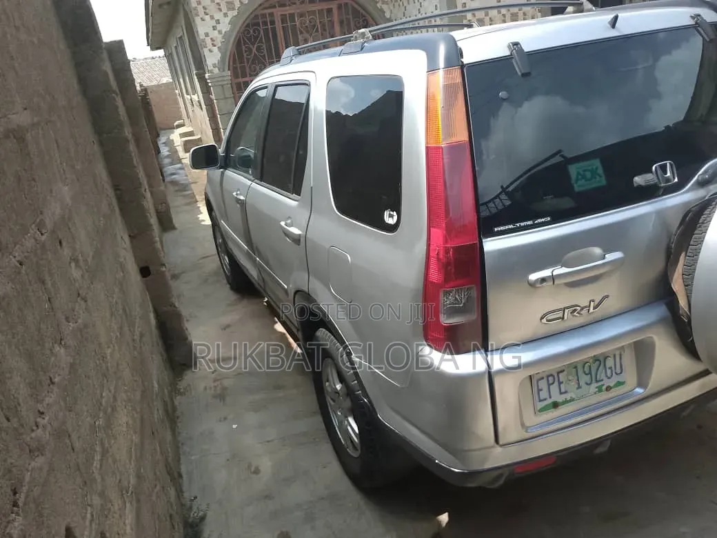 Honda CR-V 2006 Silver