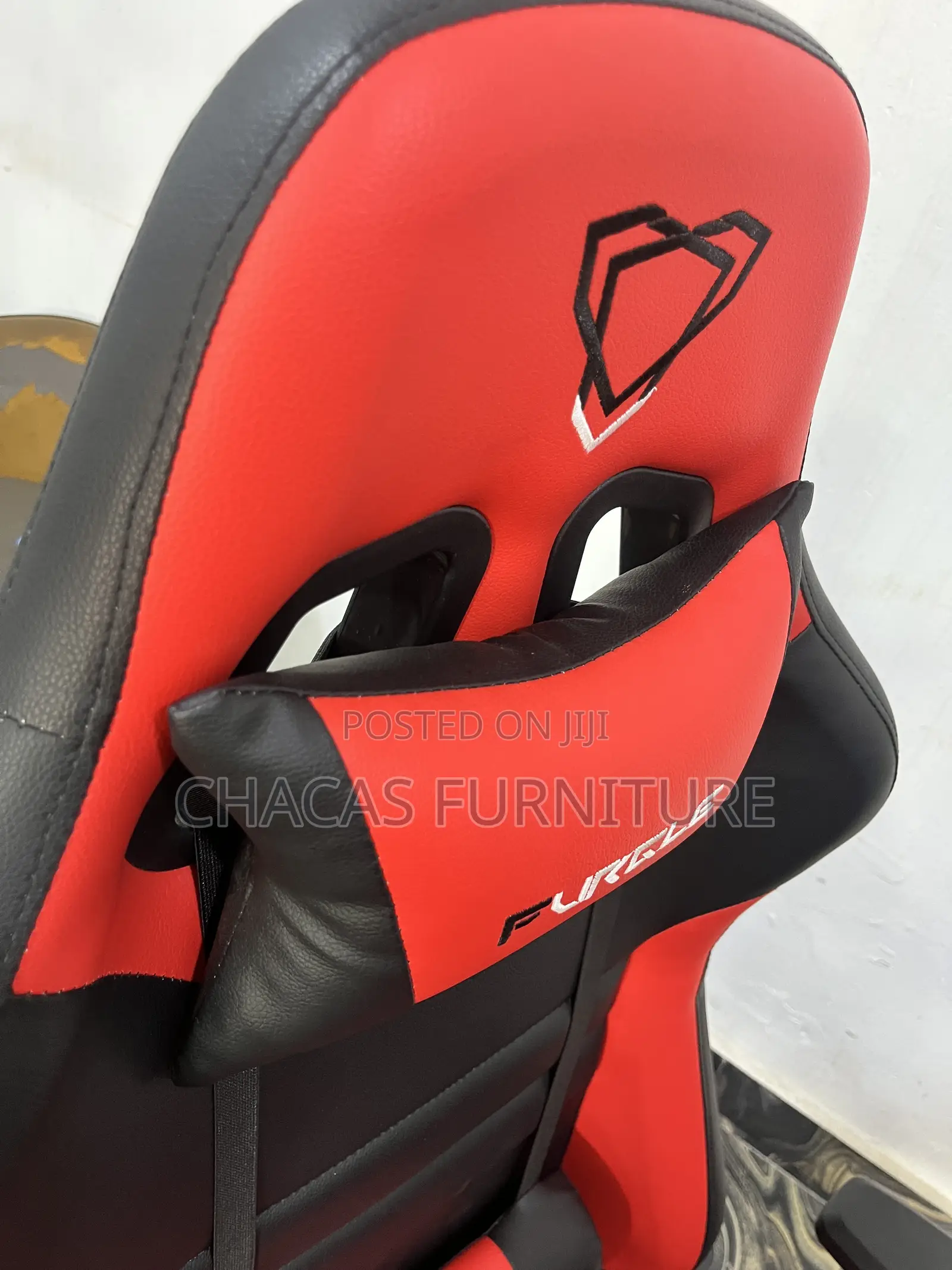 Luxury Ergonomic Gaming Chair With Retractable Footrest Multiple Color