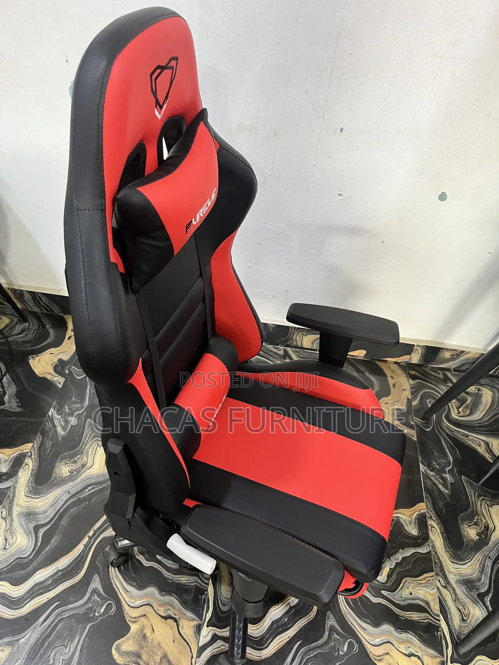 Luxury Ergonomic Gaming Chair With Retractable Footrest Multiple Color