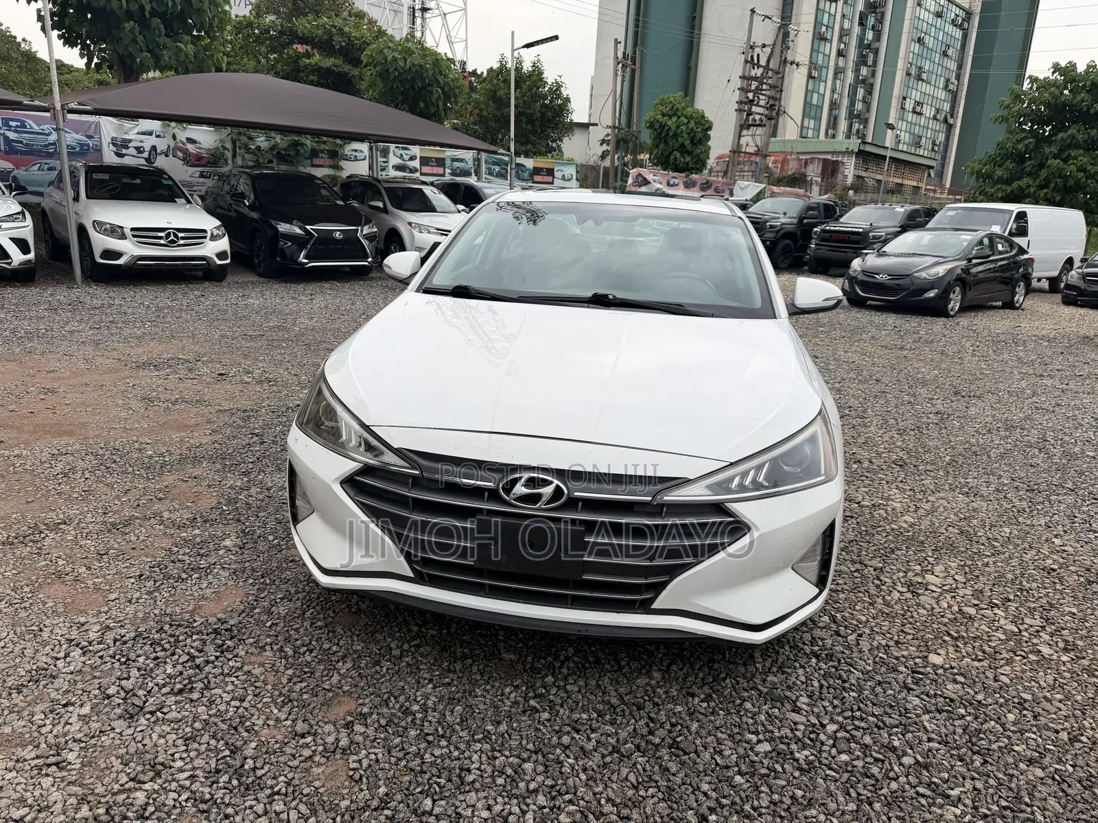 Hyundai Elantra 2019 White