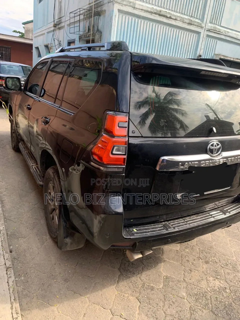 Toyota Land Cruiser Prado 2011 Black