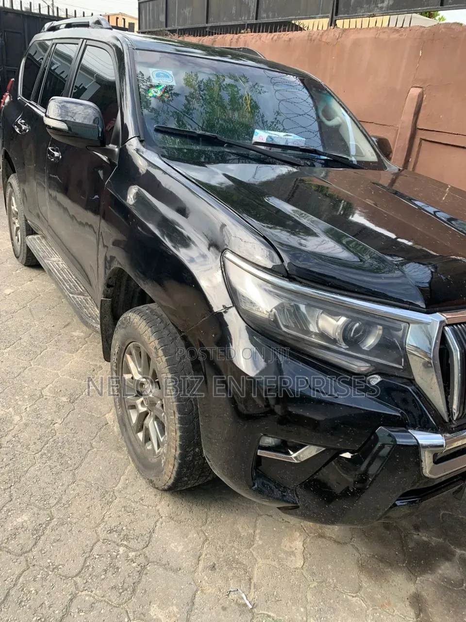 Toyota Land Cruiser Prado 2011 Black