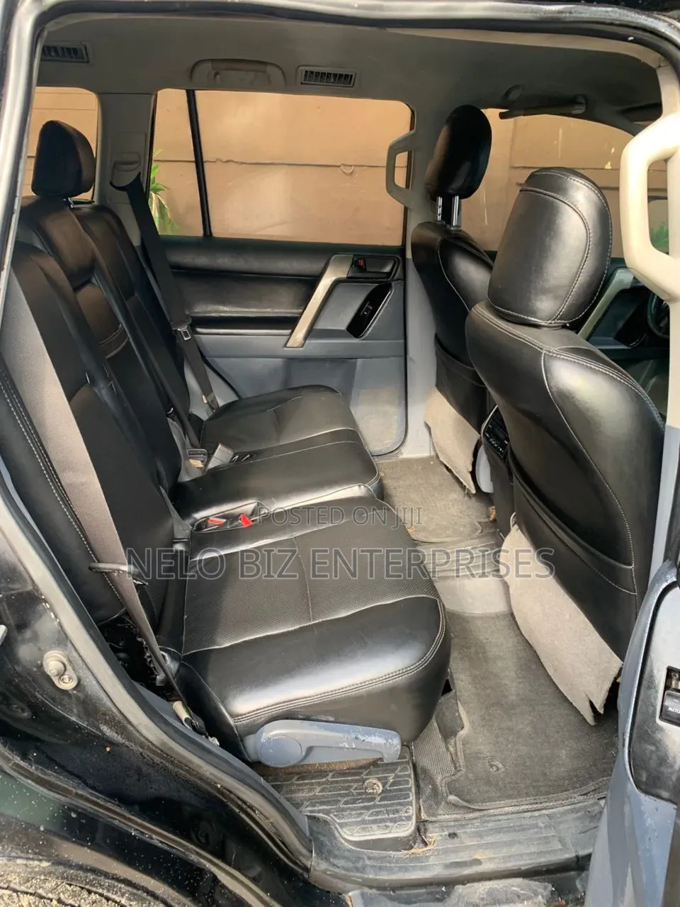 Toyota Land Cruiser Prado 2011 Black