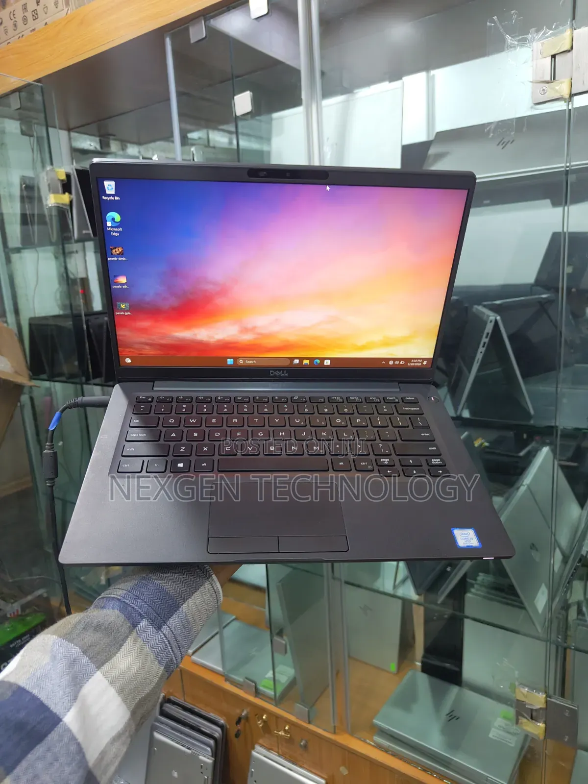 Laptop Dell Latitude 7400 8GB Intel Core i5 SSD 256GB