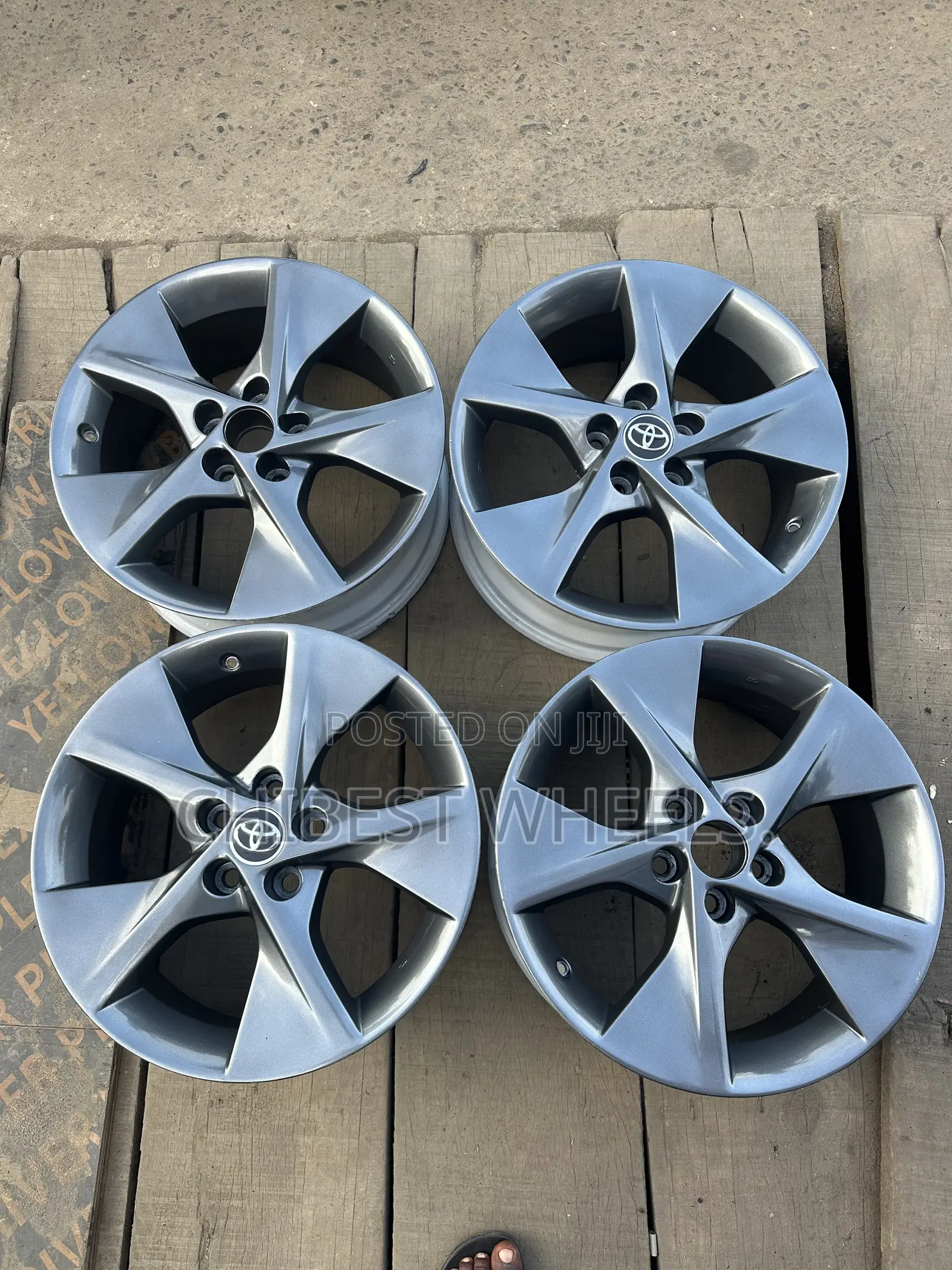 18 Rim for Toyota Camry 2014 Model Original Oem Rim