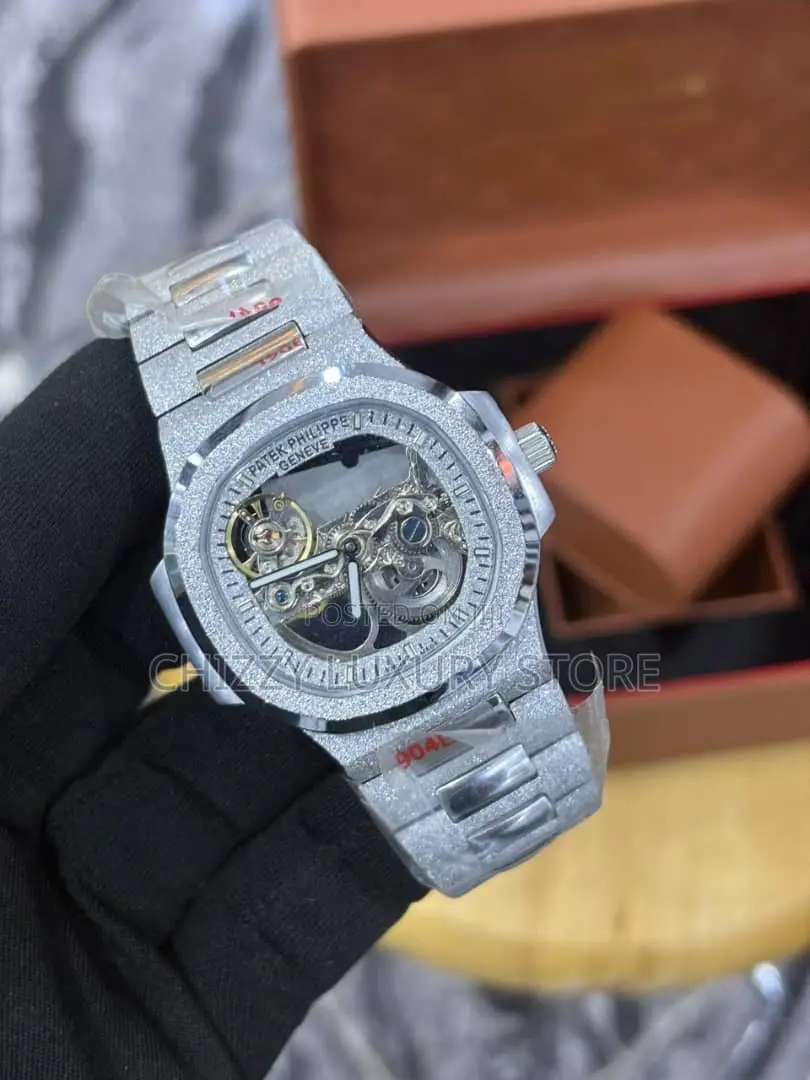 Audemars Piguet Quality Luxury Men Iced Face Wristwatch