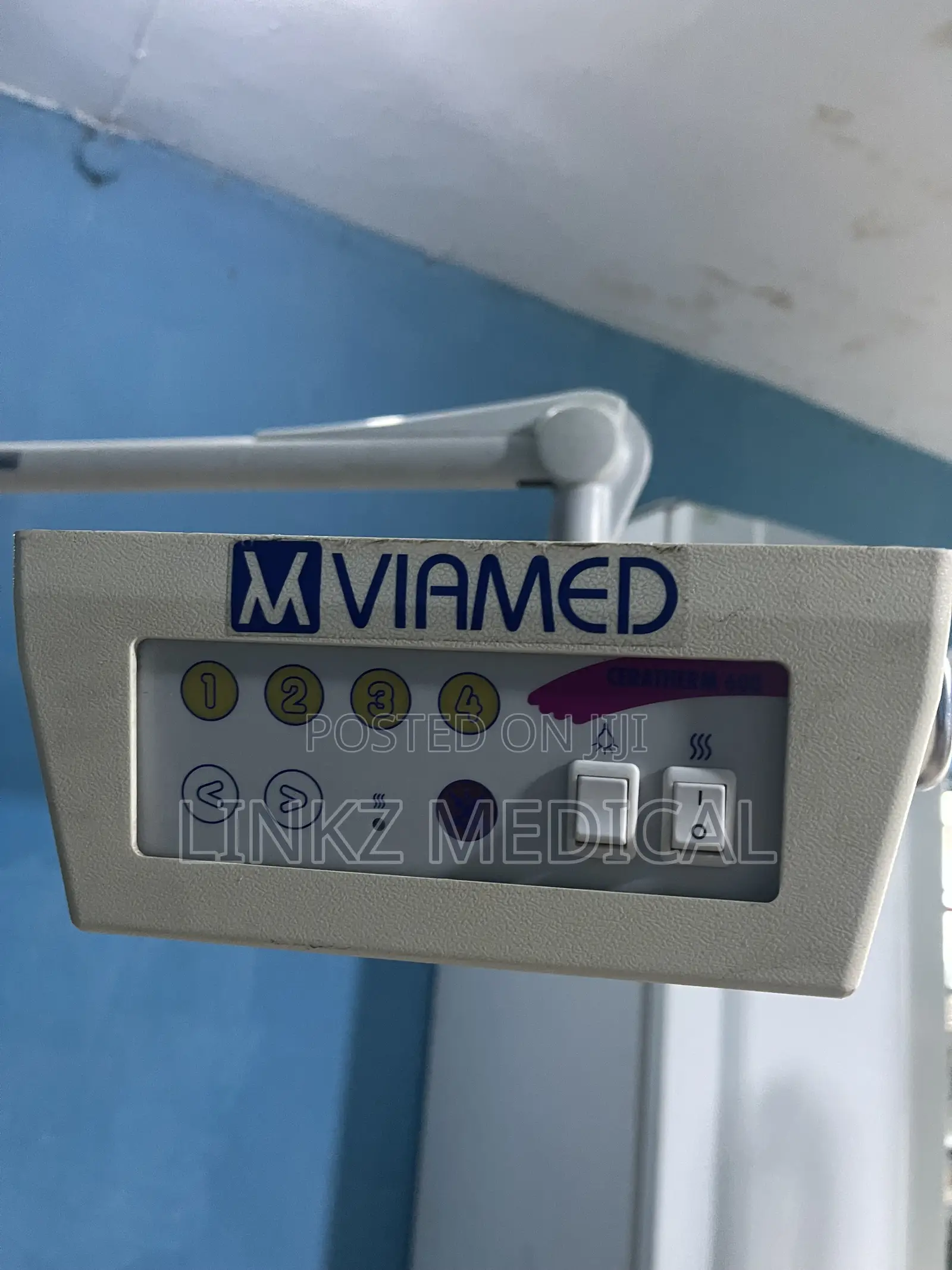 Vivamed Infant Radiant Warmer (Baby Warmer)