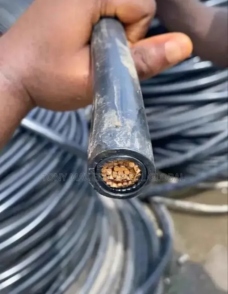 100%Copper 300mm Single Cable Full Gauge Coleman