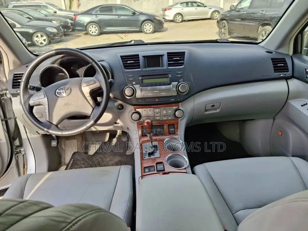 Toyota Highlander 2008 Silver