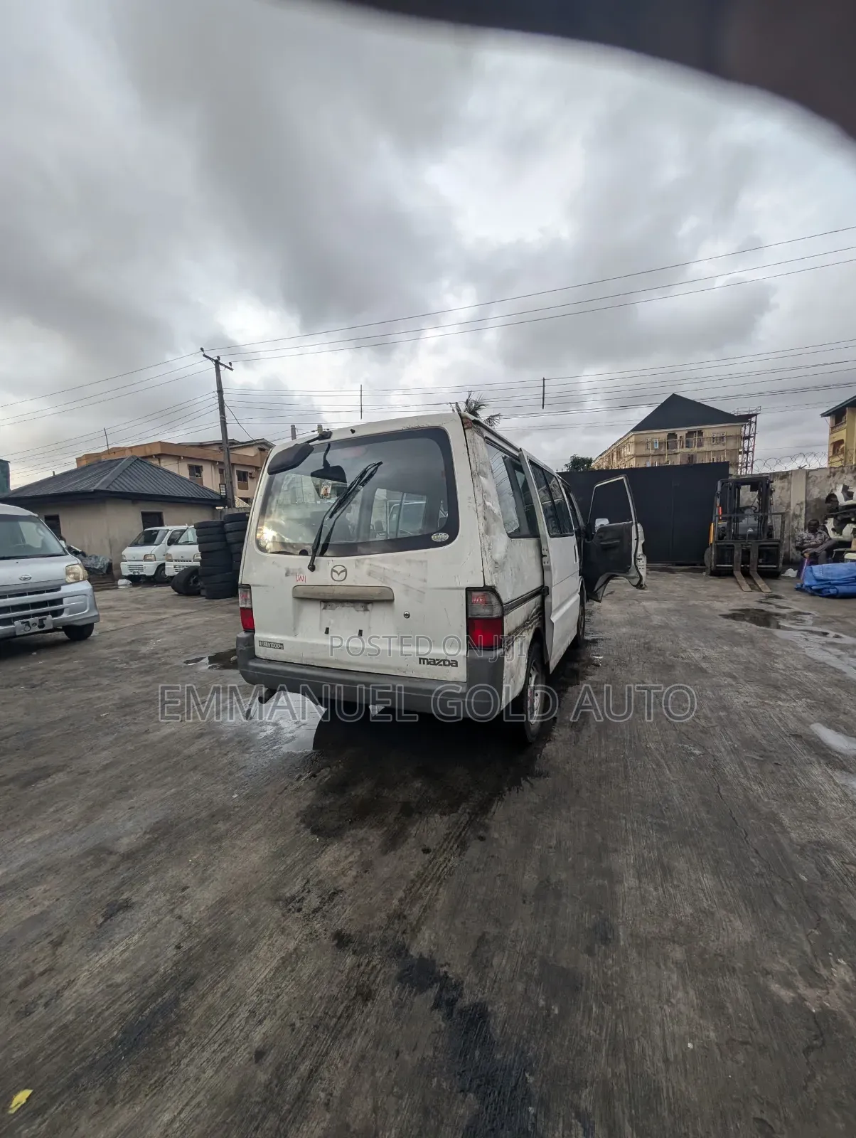 Mazda Bongo 2012 White