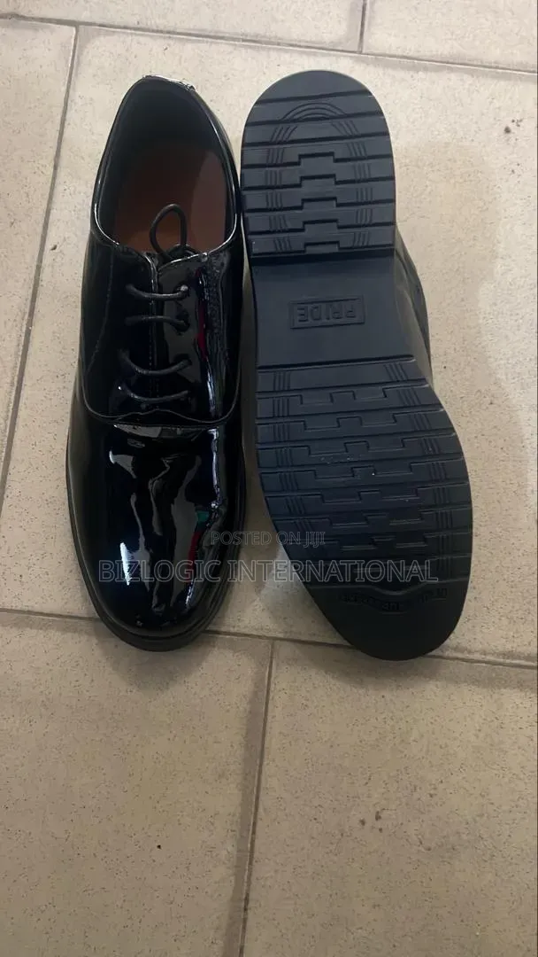 Officers Black Shoe