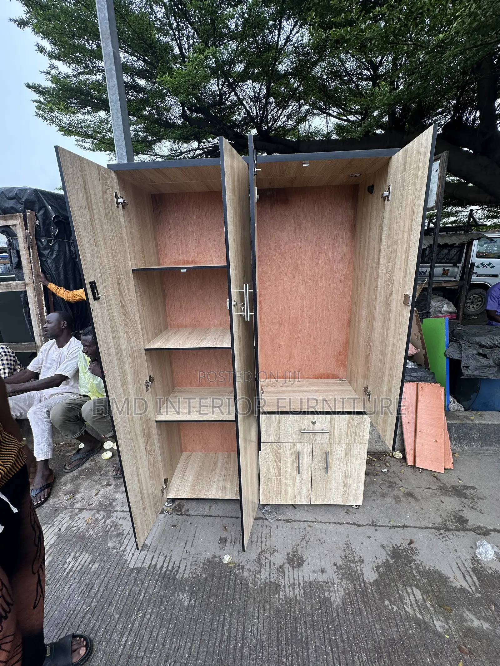 Wardrobe 4by6