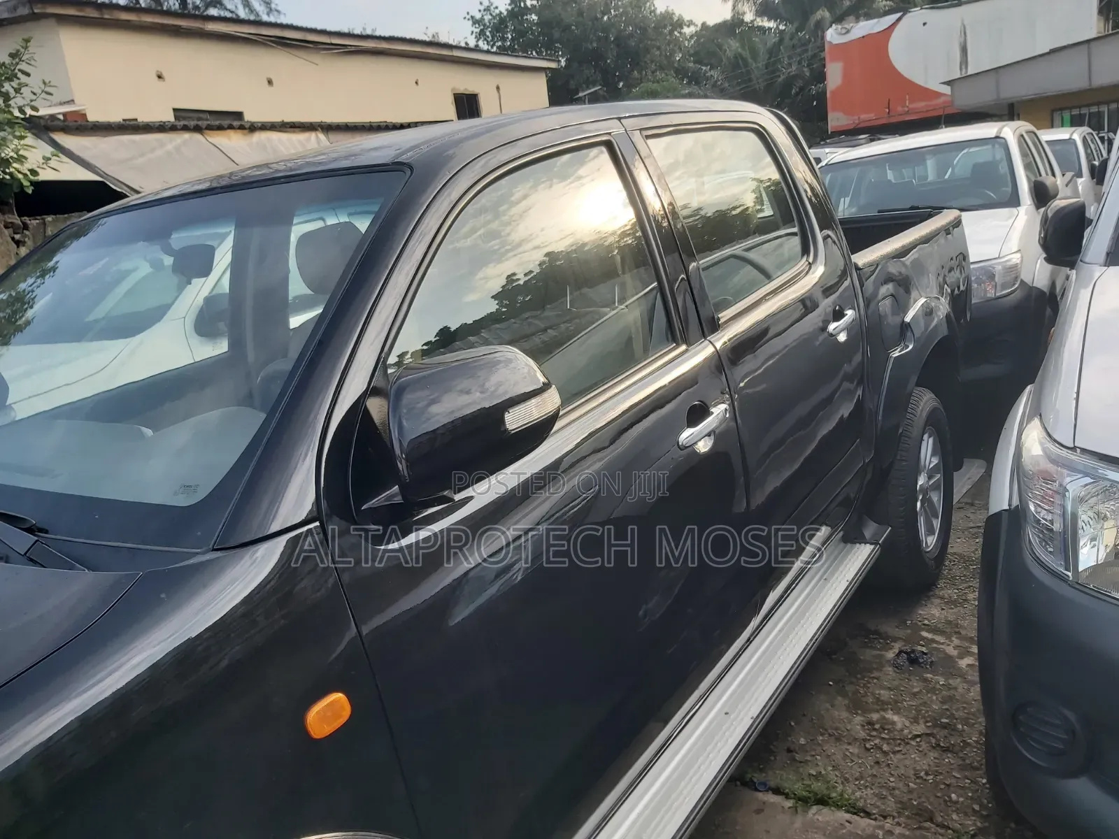 Toyota Hilux 2015 Black