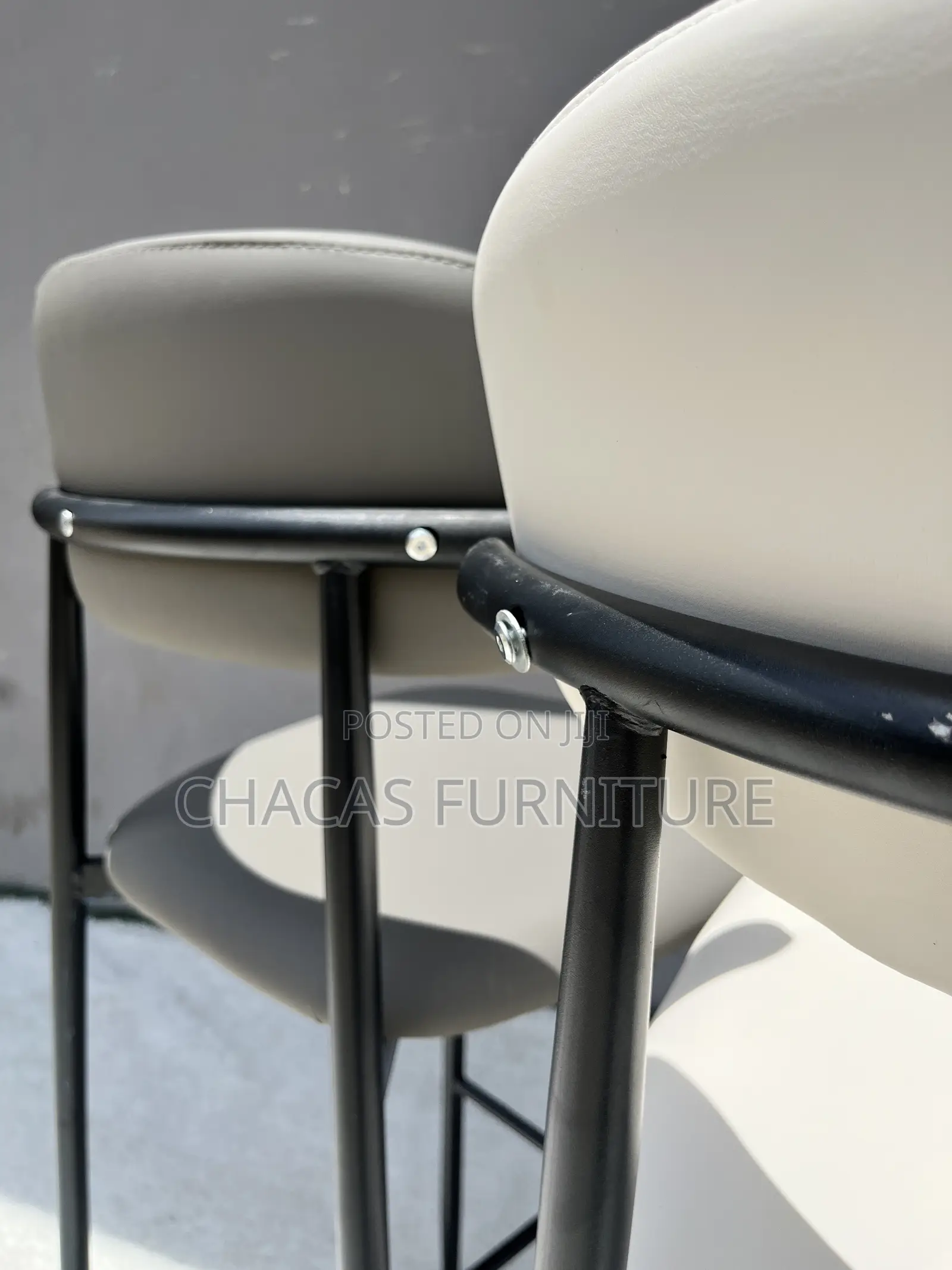 Modern Minimalist Bar Stool - Luxury Counter Height Bar Chair