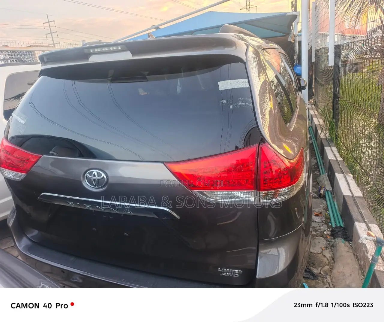 Toyota Sienna Limited AWD 7-Passenger 2013 Gray