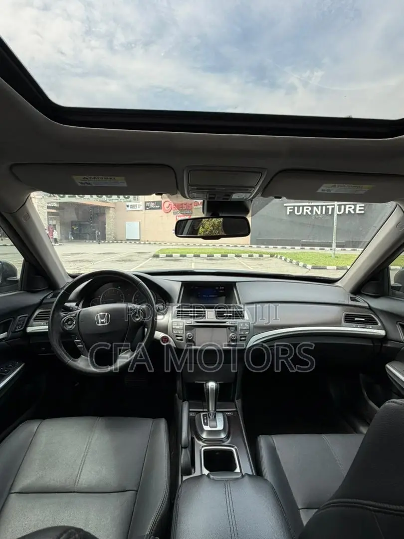 Honda Crosstour 2013 Black