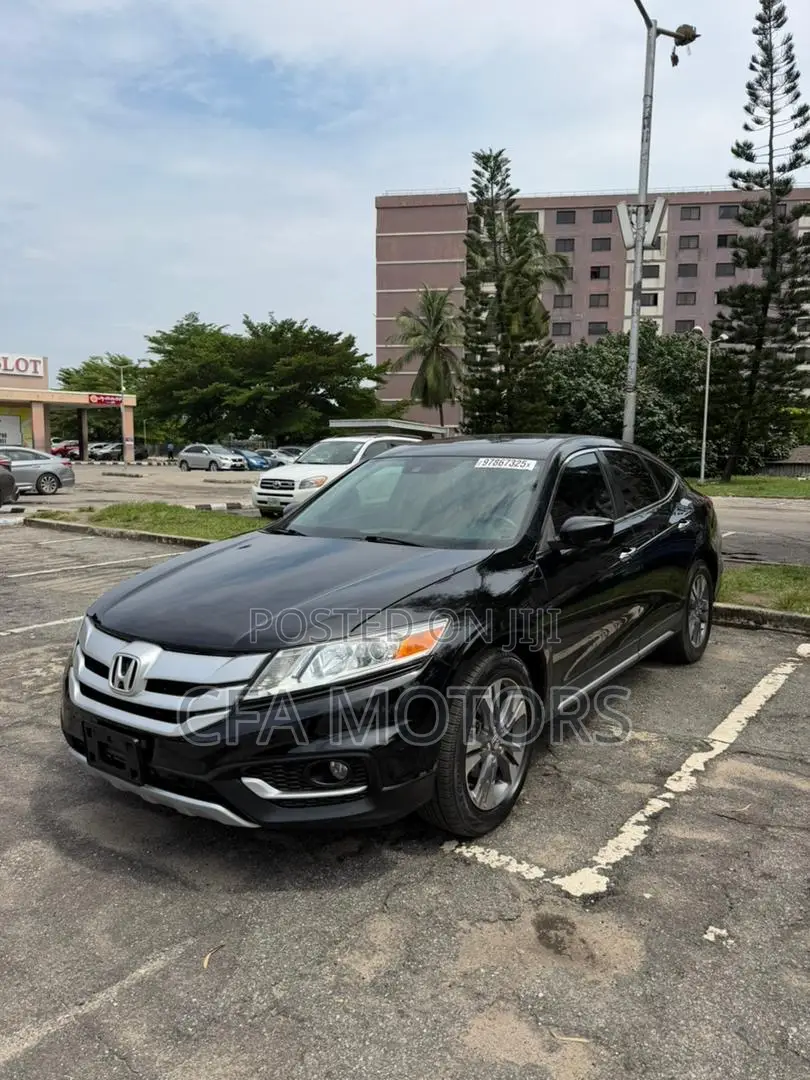 Honda Crosstour 2013 Black