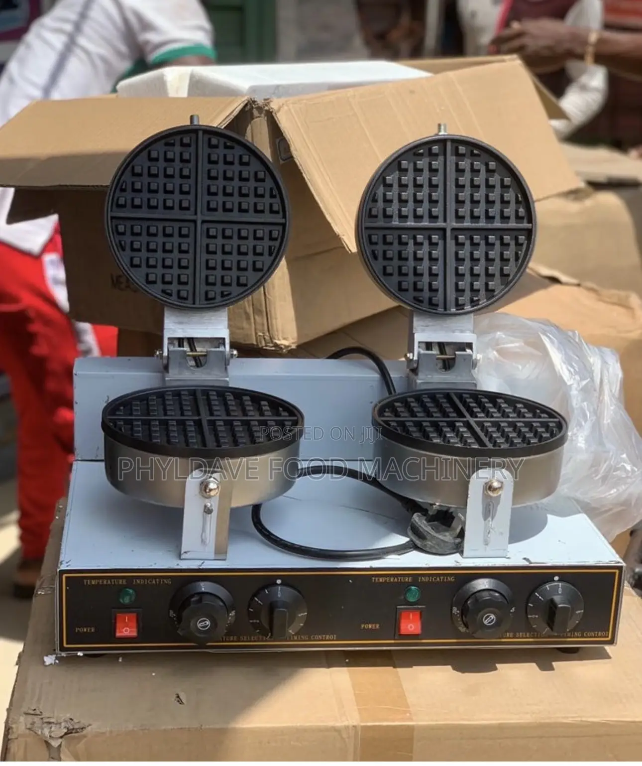 Double Waffle Baker