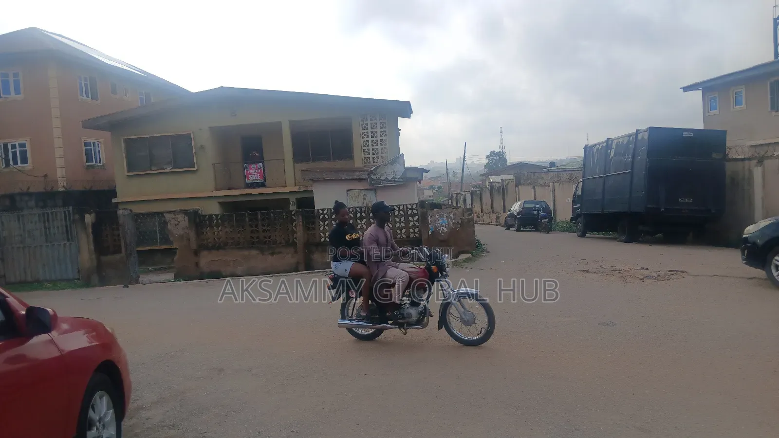 15bdrm Apartment in Agbowo, Ibadan for sale