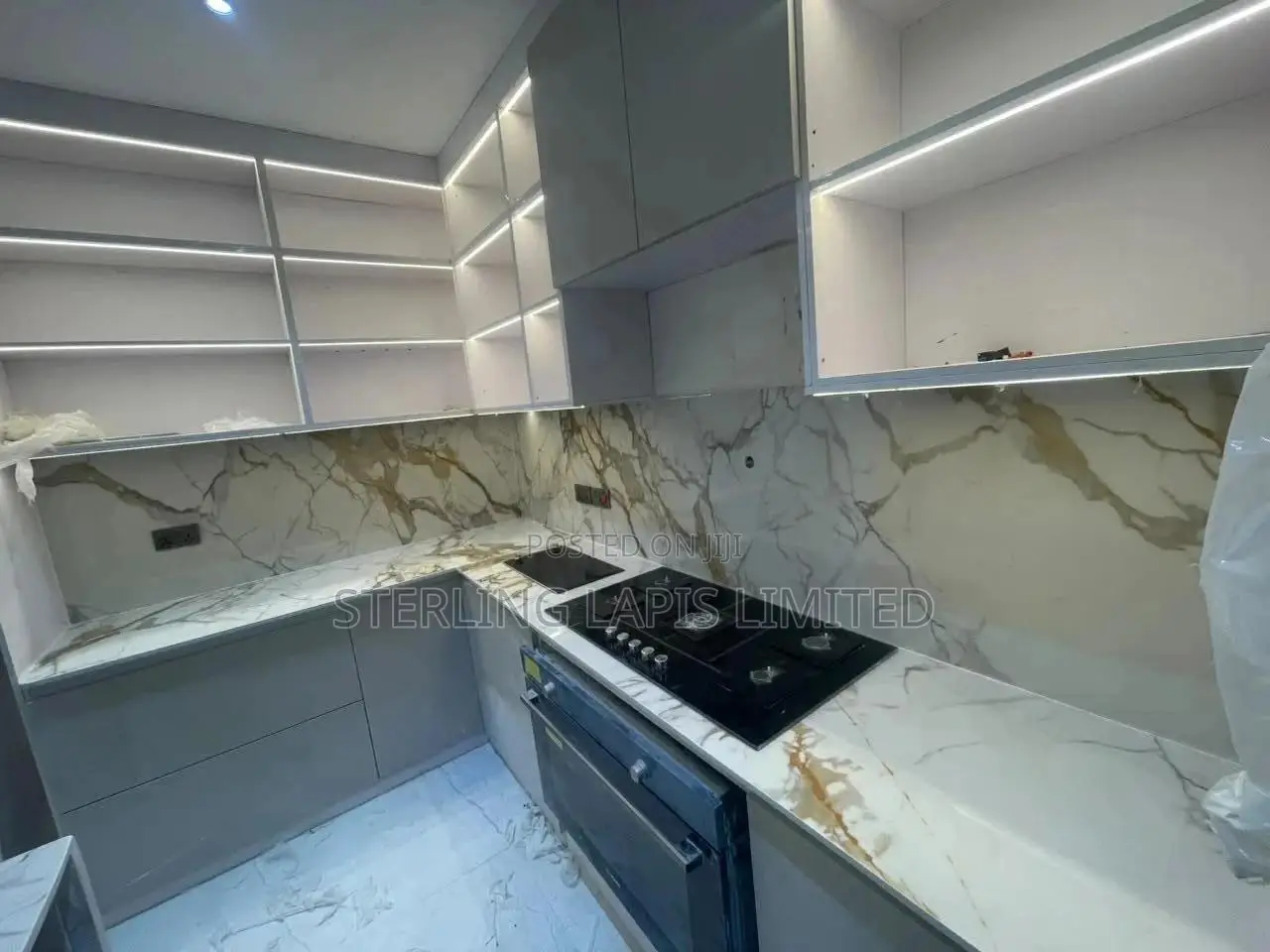 White Quartz Carara