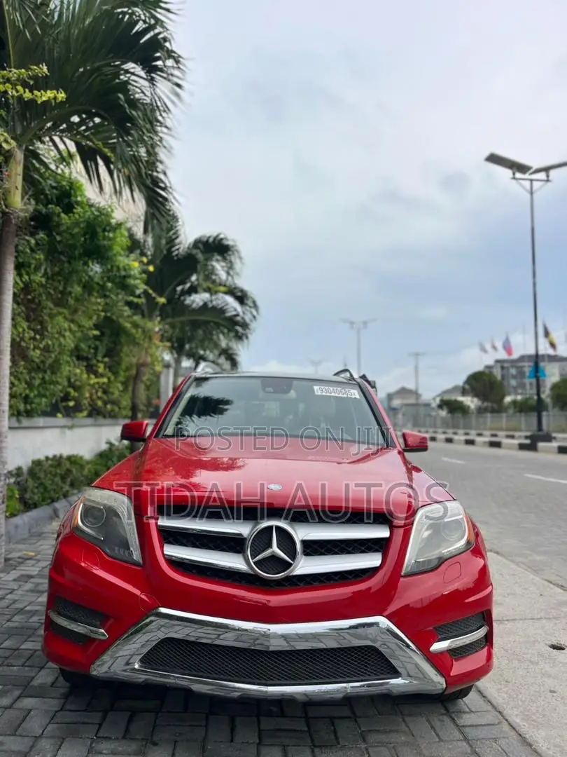 Mercedes-Benz GLK-Class 350 4MATIC 2013 Red