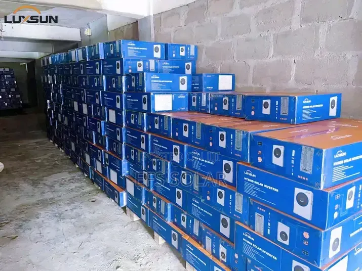 4.2kva 24v Luxsun Hybrid Inverter