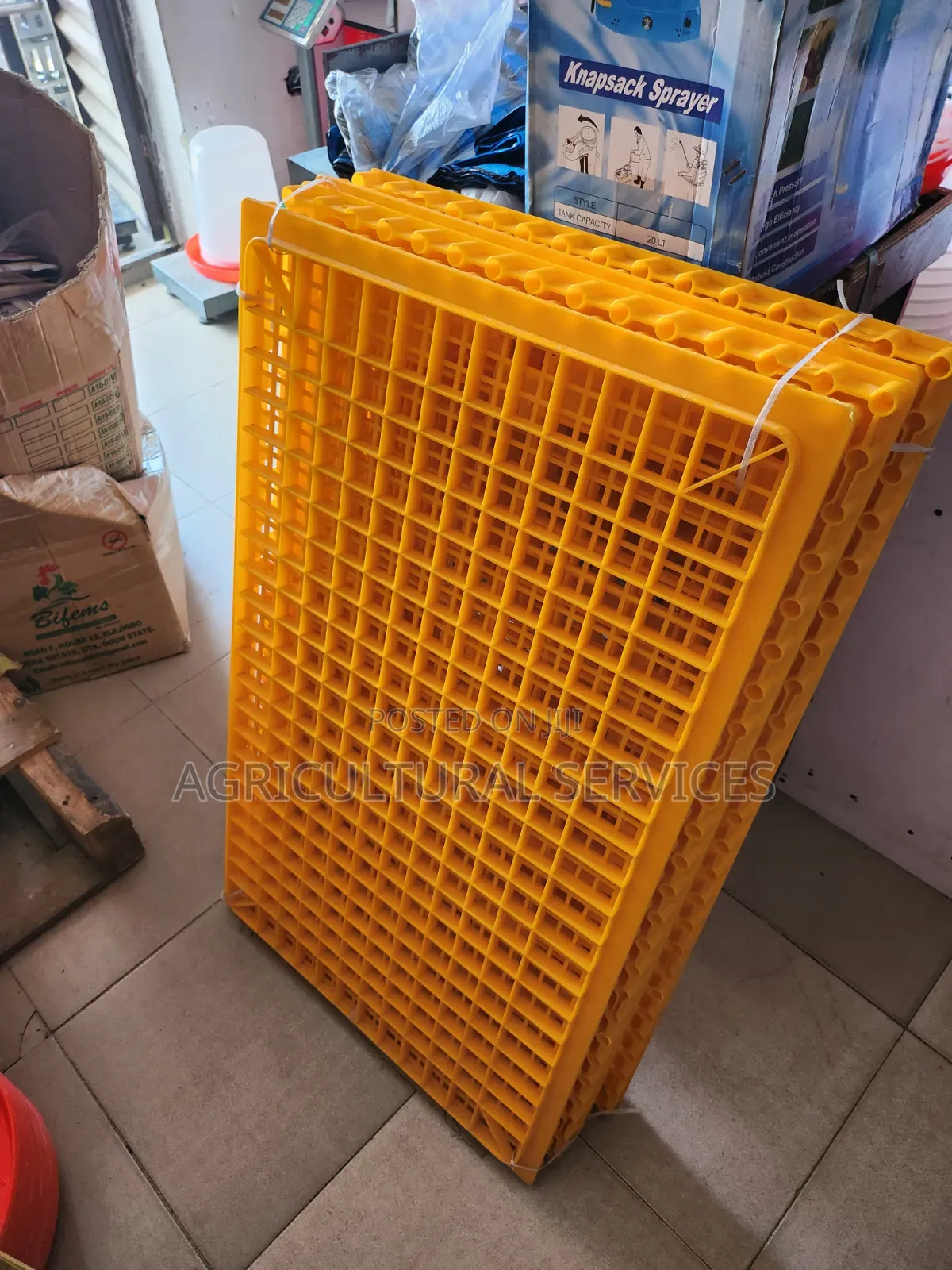 Yellow Transport Cage