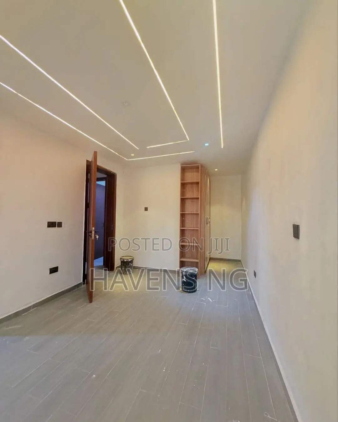 4bdrm Duplex in Sabo Yaba for sale