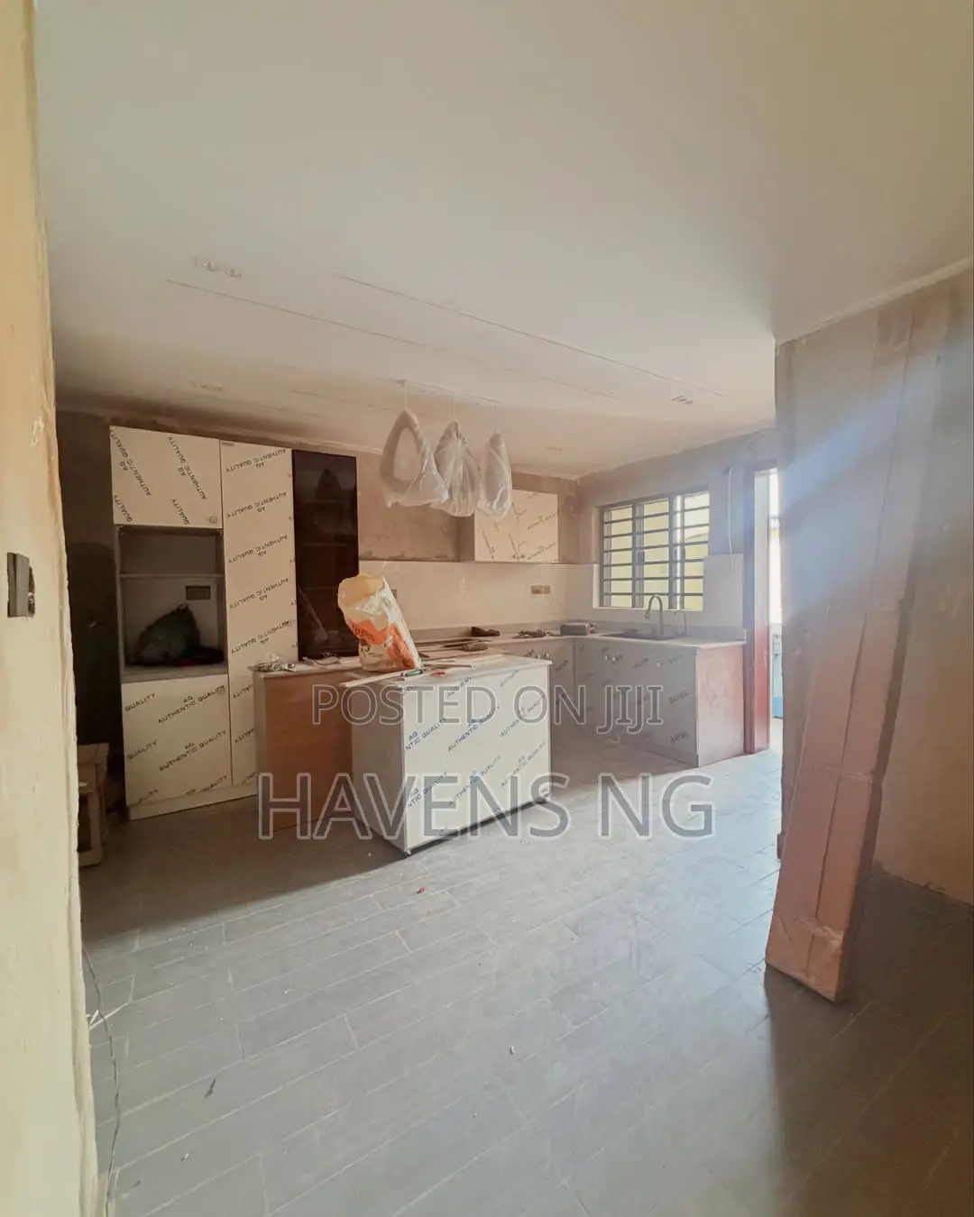 4bdrm Duplex in Sabo Yaba for sale