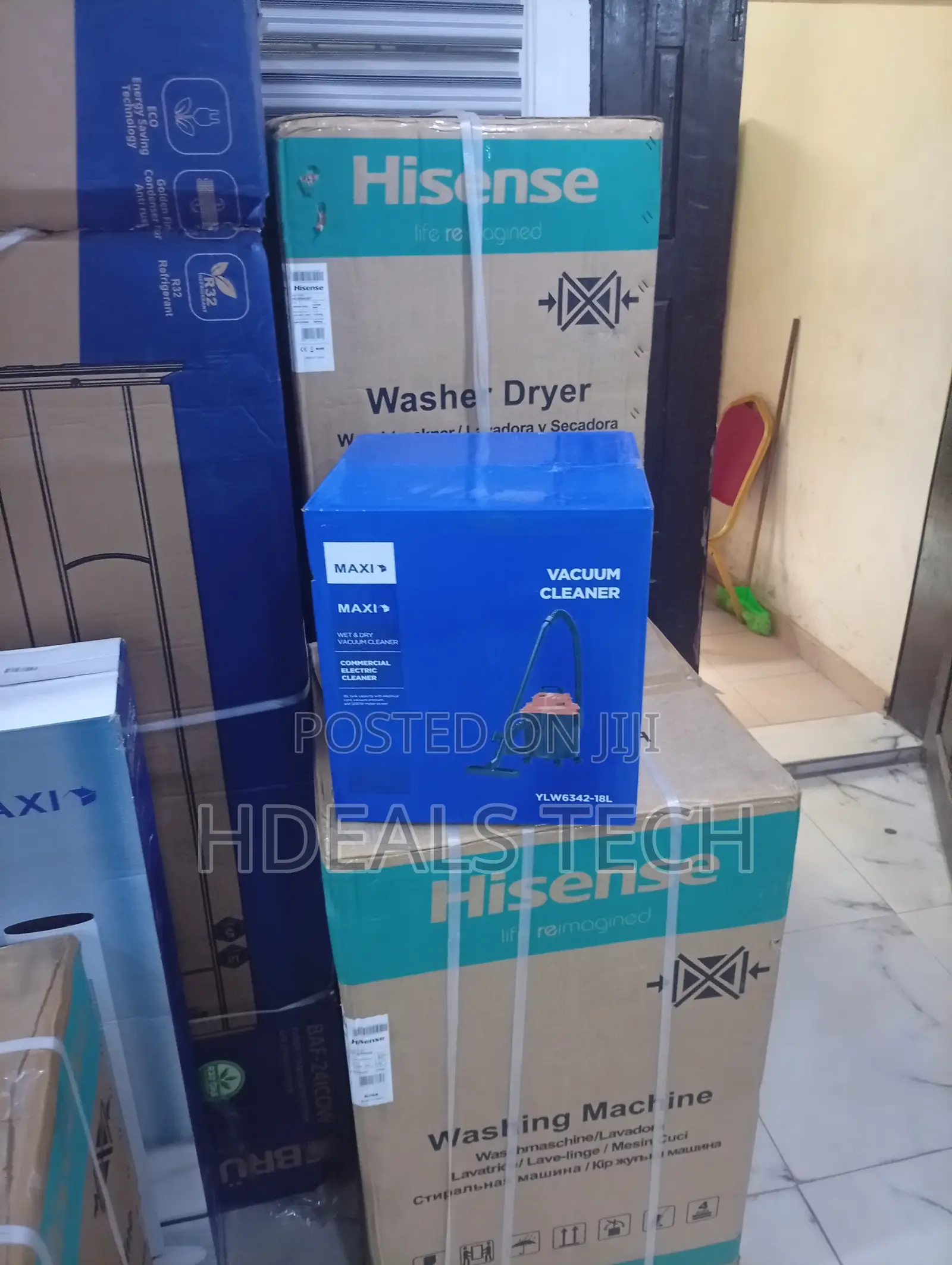Heavy-Duty Maxi Wet and Dry Vacuum Cleaner 18l