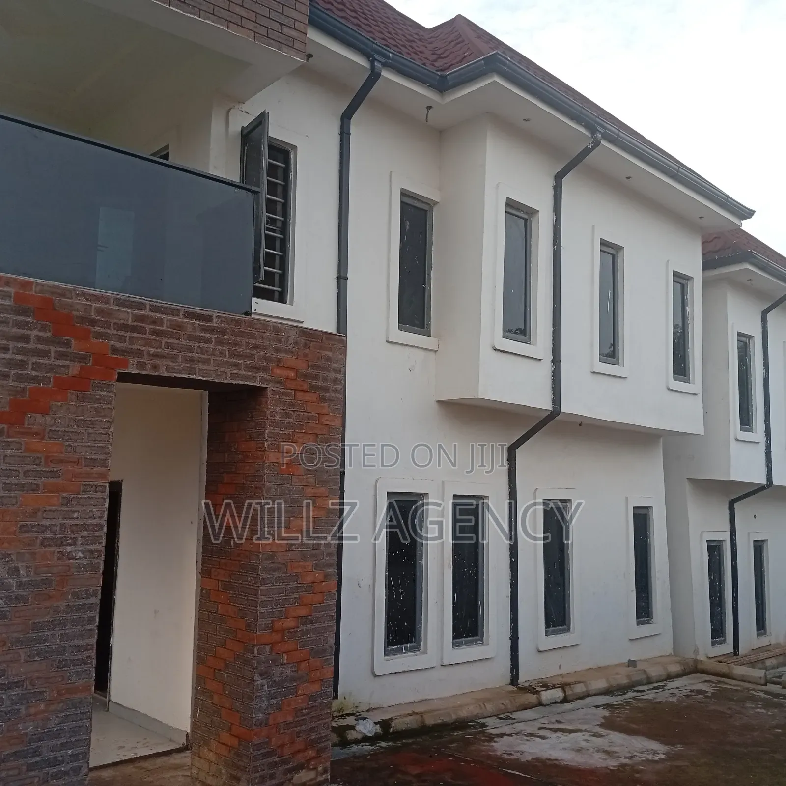 Furnished 4bdrm Duplex in Enugu for sale