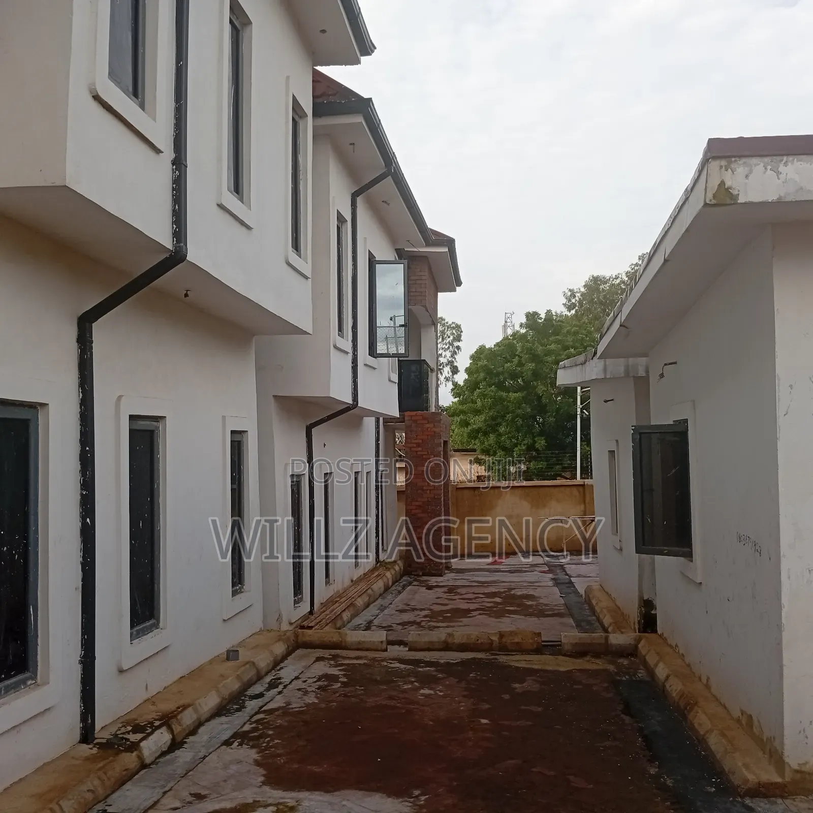 Furnished 4bdrm Duplex in Enugu for sale