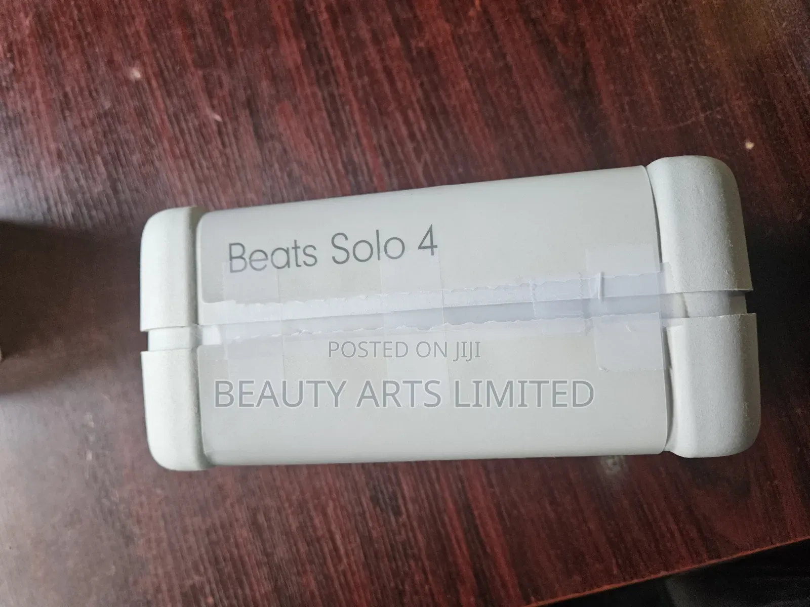 Beats Solo 4