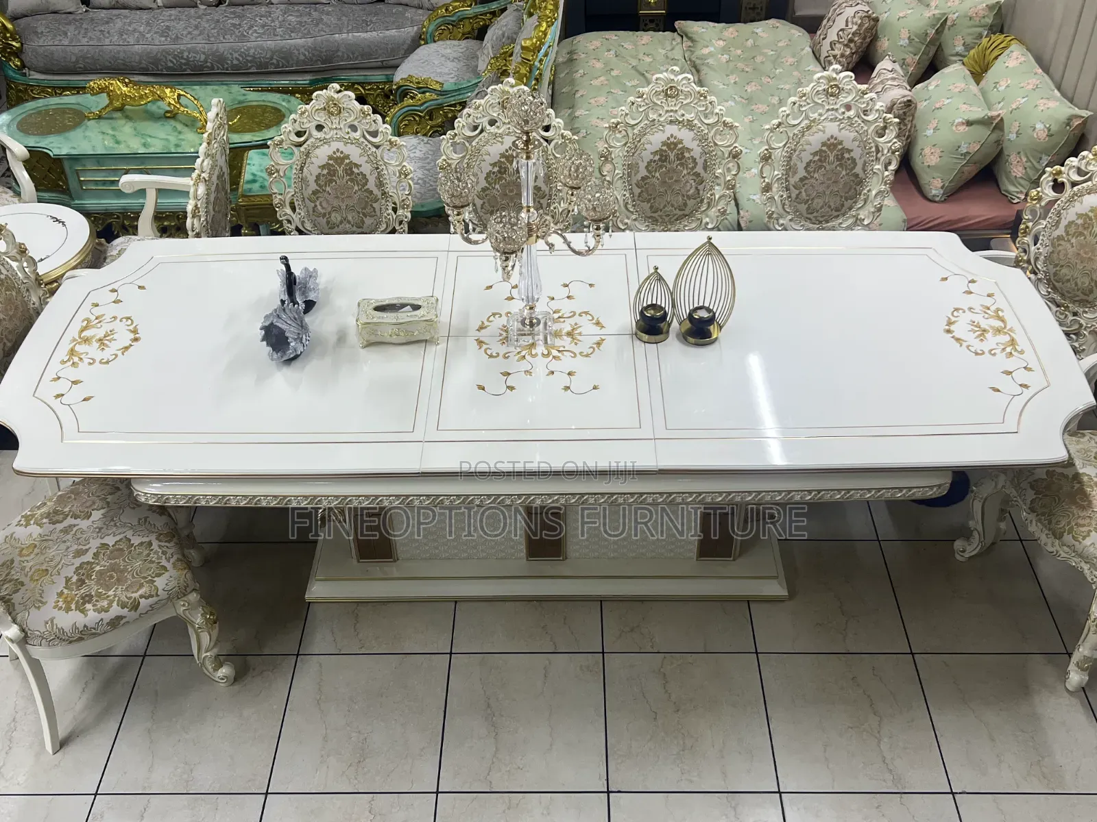 Royal Palace Dining Set